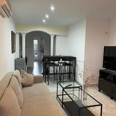 Puerto Banus - Nueva Andalucia - Urb Senorio De Aloha *