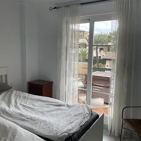 Puerto Banus - Nueva Andalucia - Urb Senorio De Aloha *