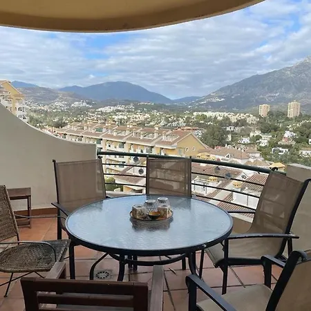 Puerto Banus - Nueva Andalucia - Urb Senorio De Aloha Marbella